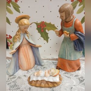Hummel Goebel Nativity Set of 3 Figurines 1985